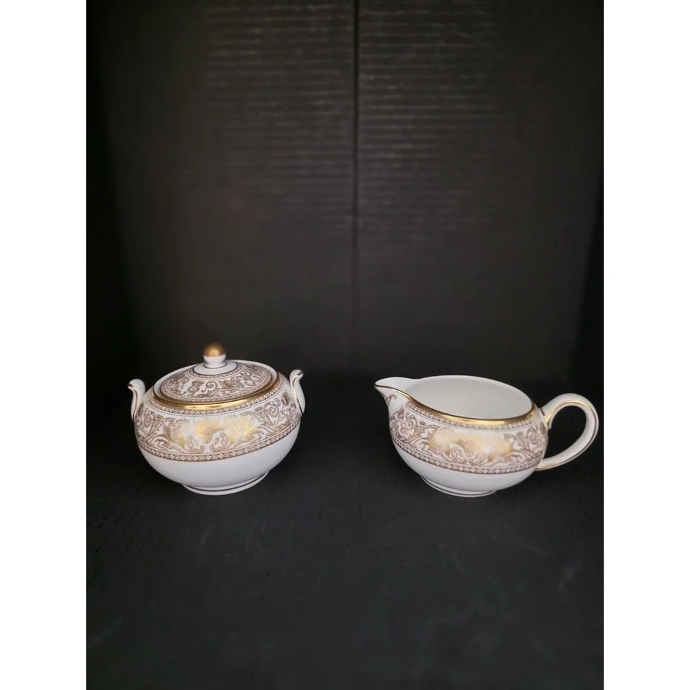 VINTAGE Wedgwood Bone China Gold Florentine Creamer and Sugar Bowl, England